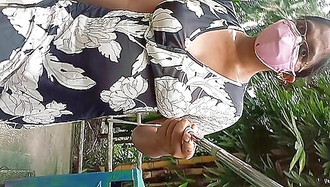 Long green top and sexy black t-shirt with big boobs