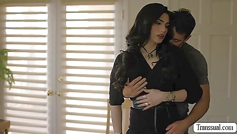 Trans girl gets her asshole fucked in her ass hole