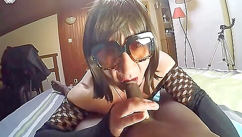 Ebony beauty with a nice booty plays with her huge dildo