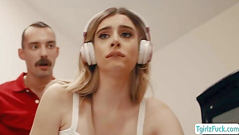 Big ass blonde babe gives a blowjob and gets fucked